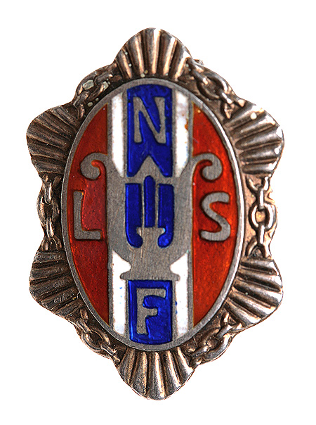 Значок "LNSF" Металл, эмаль Европа(?), вторая половина XX века Реверс - клейма "Hestenes" "925" инфо 4787e.